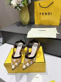 Picture of Fendi Shoes _SKUFendi0107sz35-40GDT01075043